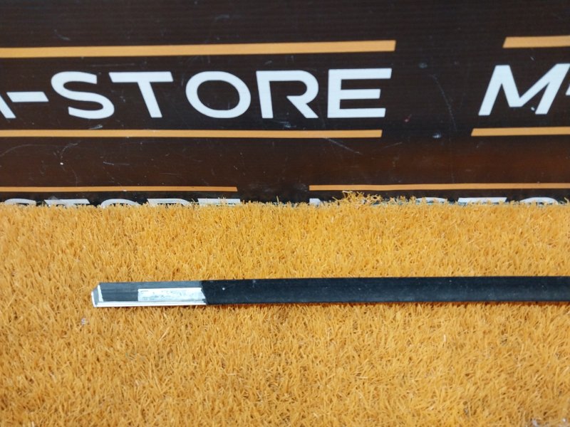 Молдинг стекла внешний, 210 рублей, Красноярск