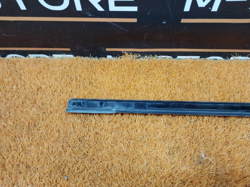 Молдинг стекла внешний, 350 рублей, Красноярск