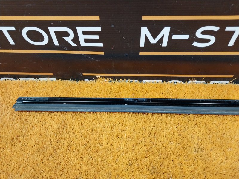 Молдинг стекла внешний, 350 рублей, Красноярск