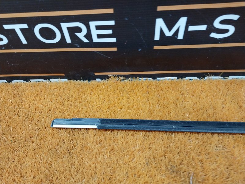 Молдинг стекла внешний, 350 рублей, Красноярск