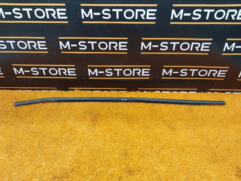 Молдинг стекла внешний, 670 рублей, Красноярск