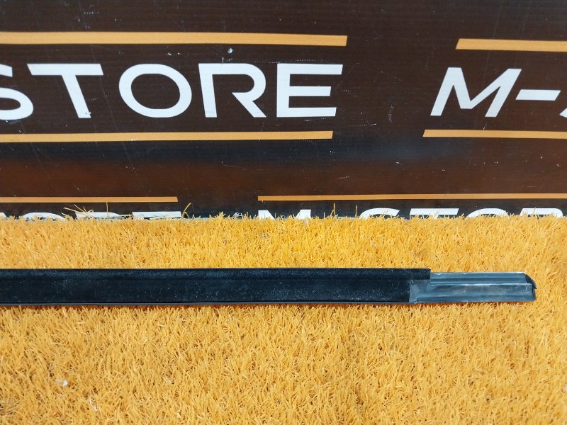 Молдинг стекла внешний, 540 рублей, Красноярск