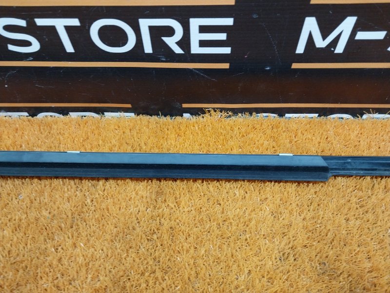 Молдинг стекла внешний, 600 рублей, Красноярск