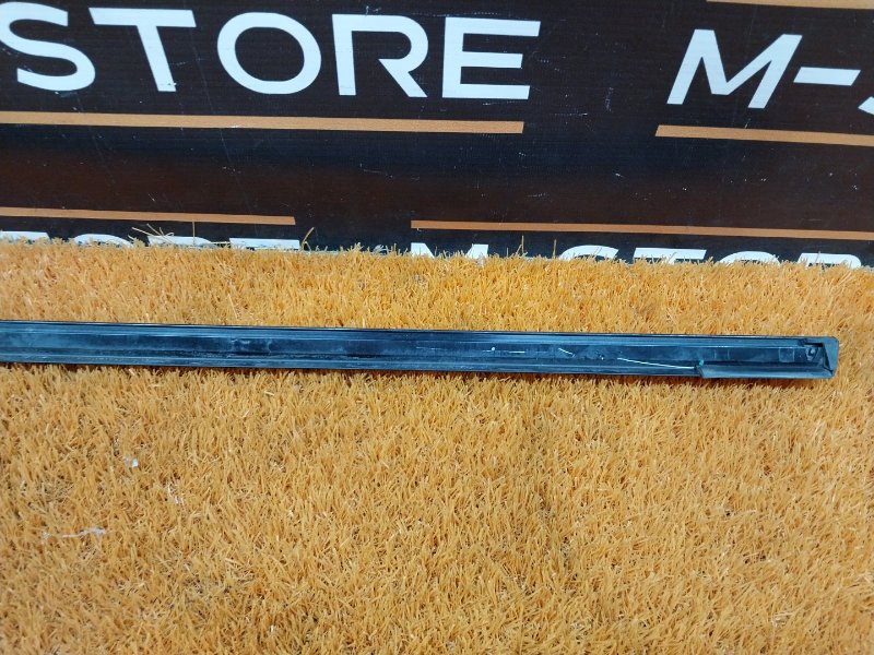 Молдинг стекла внешний, 600 рублей, Красноярск