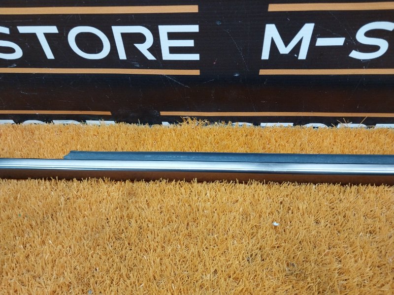 Молдинг стекла внешний, 600 рублей, Красноярск