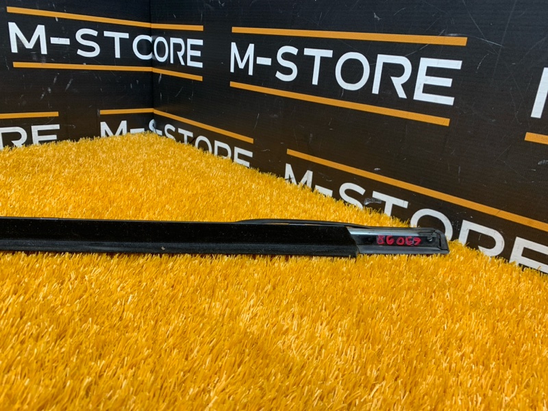 Молдинг стекла внешний, 540 рублей, Красноярск