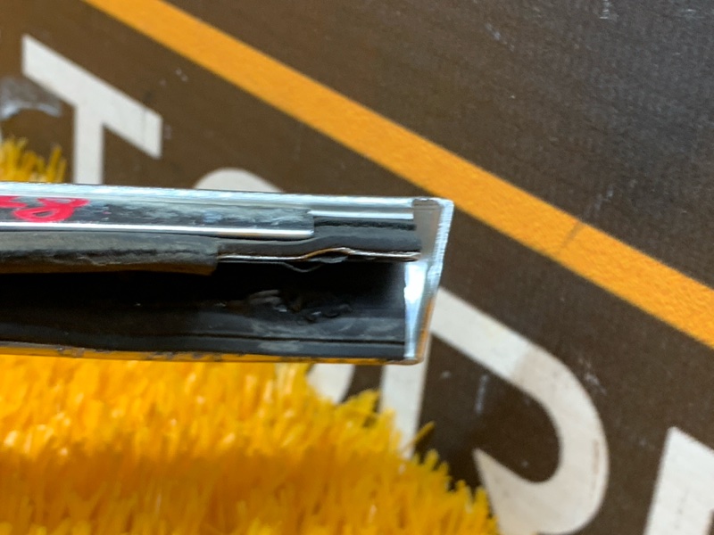 Молдинг стекла внешний, 540 рублей, Красноярск