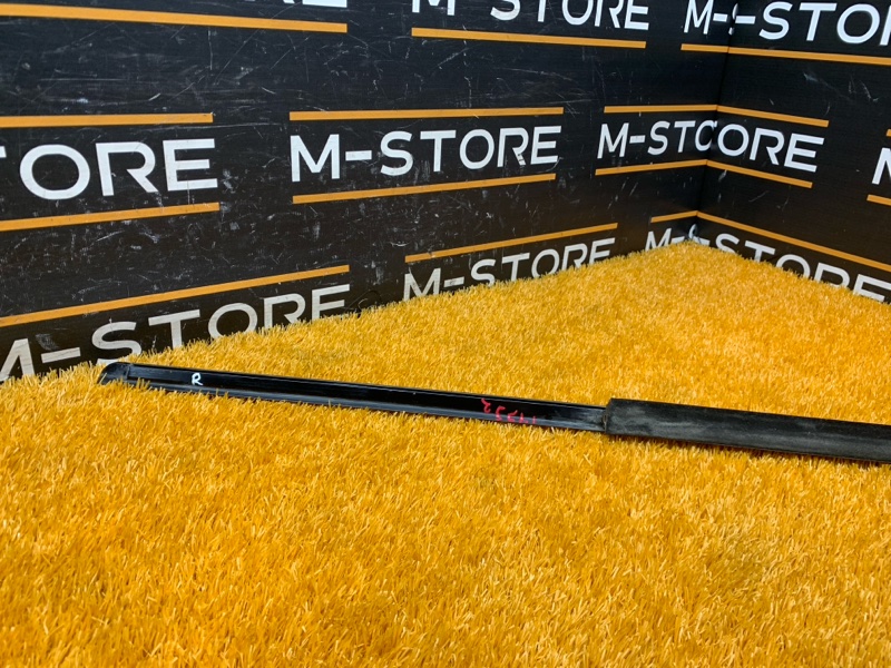 Молдинг стекла внешний, 350 рублей, Красноярск