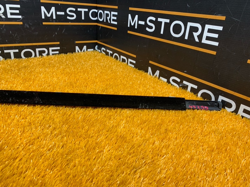 Молдинг стекла внешний, 350 рублей, Красноярск