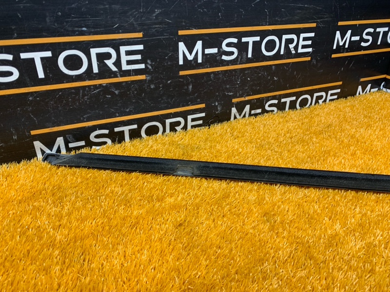 Молдинг стекла внешний, 540 рублей, Красноярск