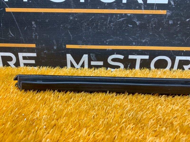 Молдинг стекла внешний, 670 рублей, Красноярск