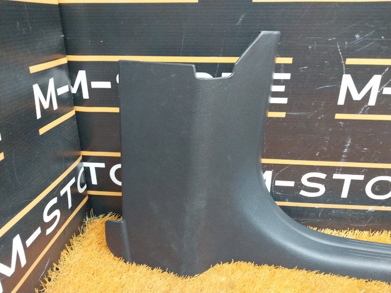 Накладка на порог салона, 670 рублей, Красноярск