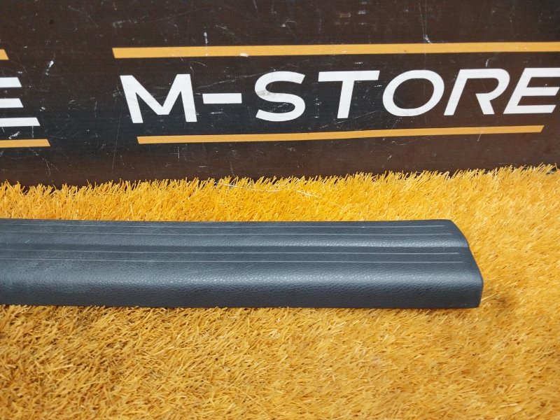 Накладка на порог салона, 670 рублей, Красноярск