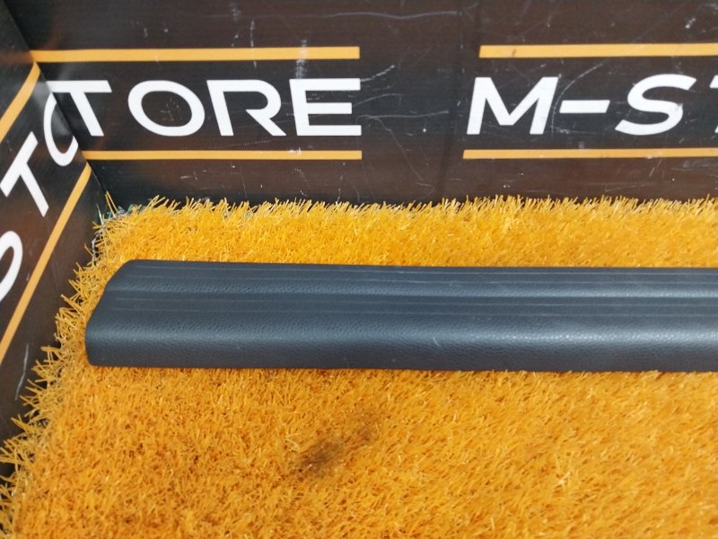 Накладка на порог салона, 670 рублей, Красноярск