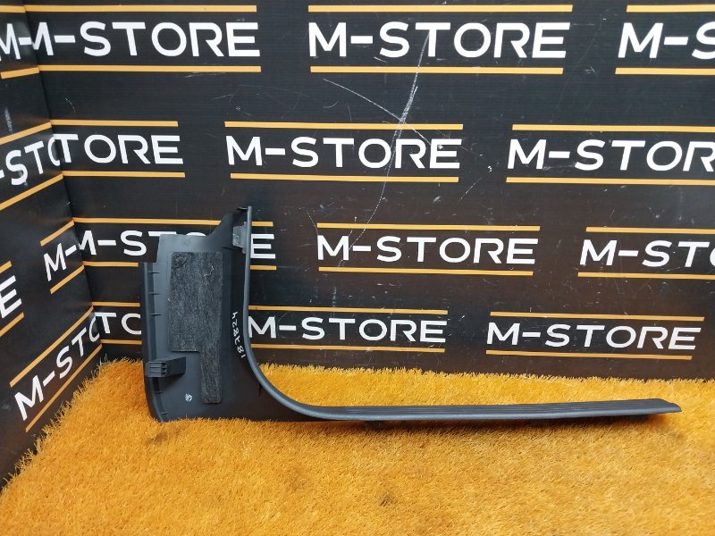 Накладка на порог салона, 670 рублей, Красноярск