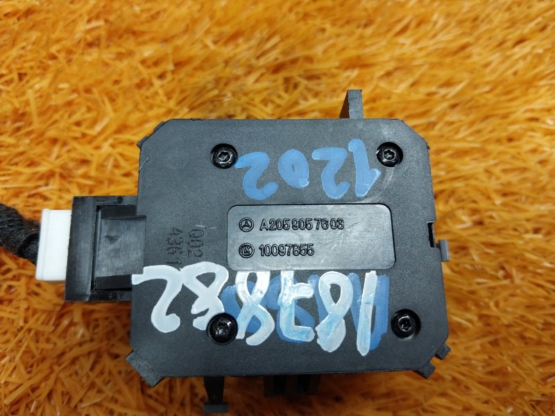 кнопка регулировки сиденья, 700 рублей, Красноярск