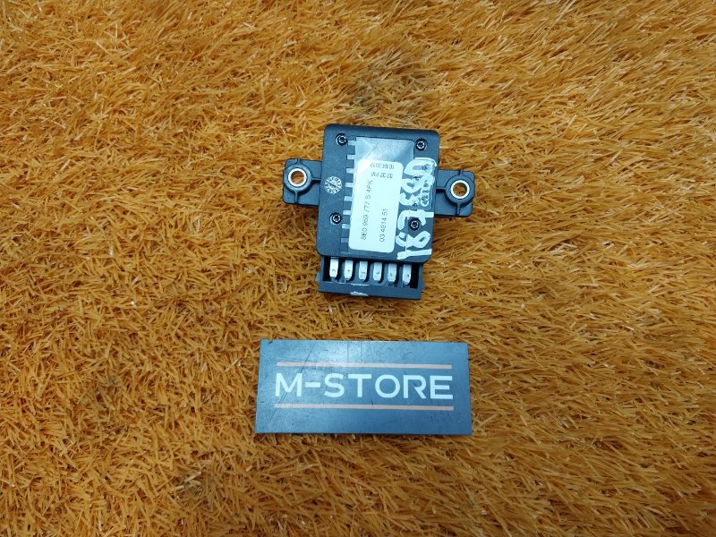 кнопка регулировки сиденья, 670 рублей, Красноярск