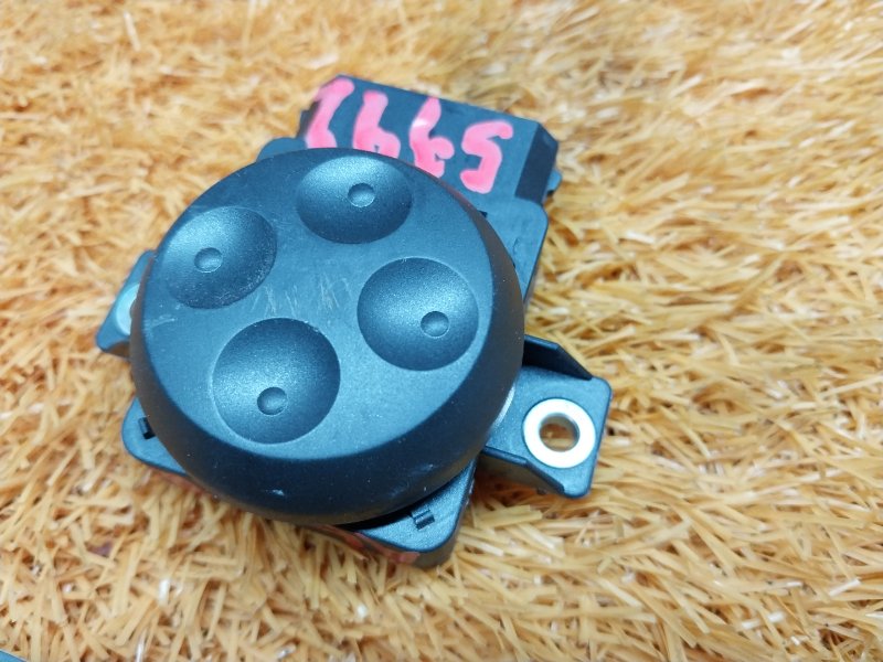 кнопка регулировки сиденья, 670 рублей, Красноярск