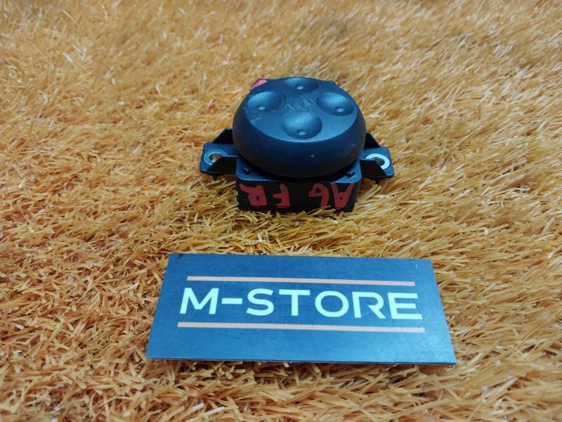 кнопка регулировки сиденья, 670 рублей, Красноярск