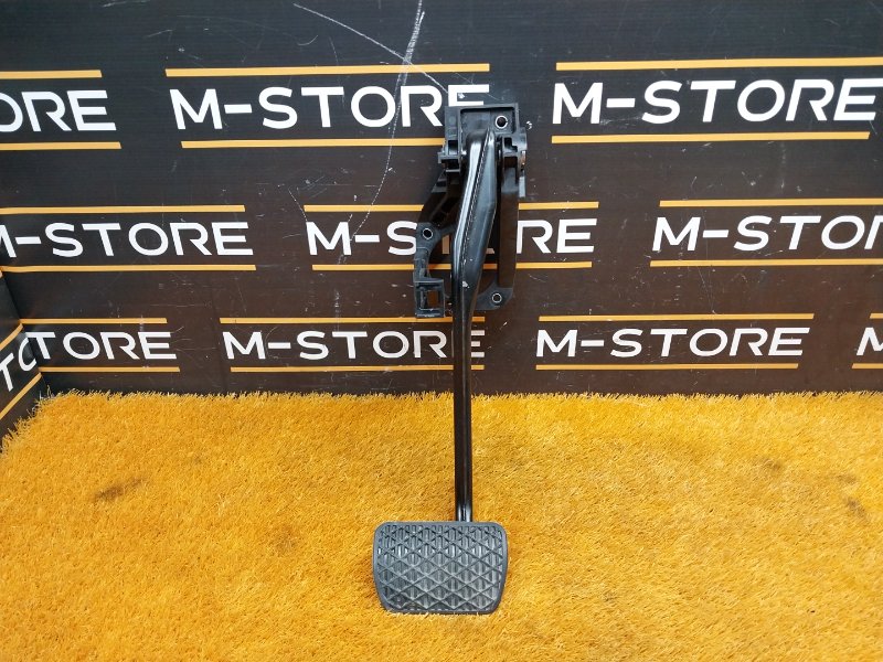 педаль тормоза, 670 рублей, Красноярск