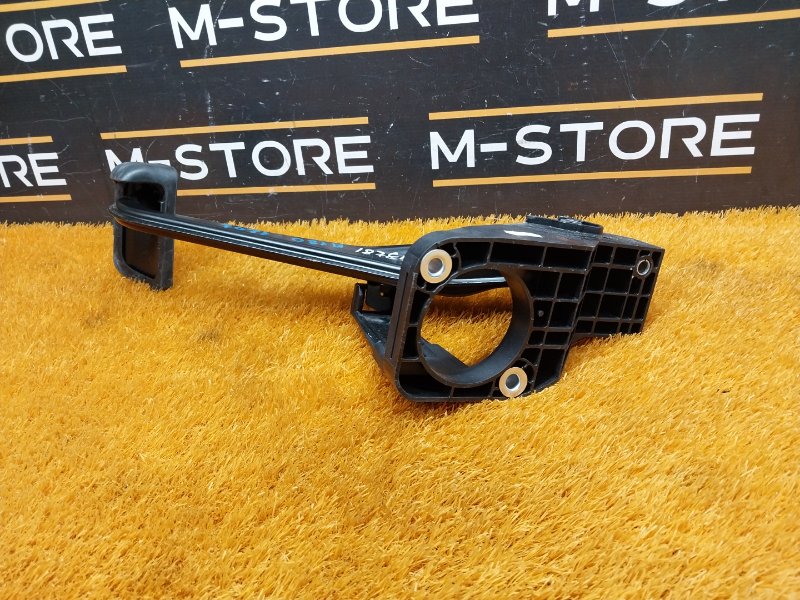 педаль тормоза, 670 рублей, Красноярск