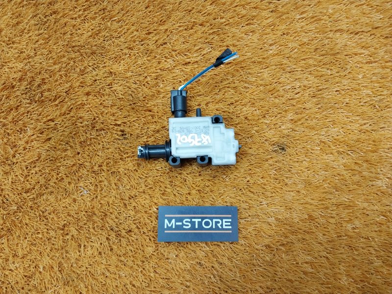 Замок лючка бензобака, 950 рублей, Красноярск