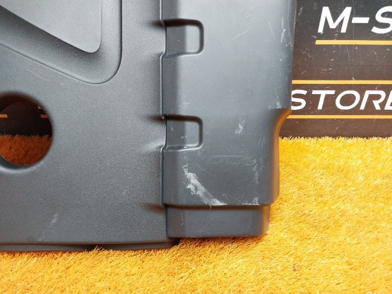 крышка двигателя, 2000 рублей, Красноярск