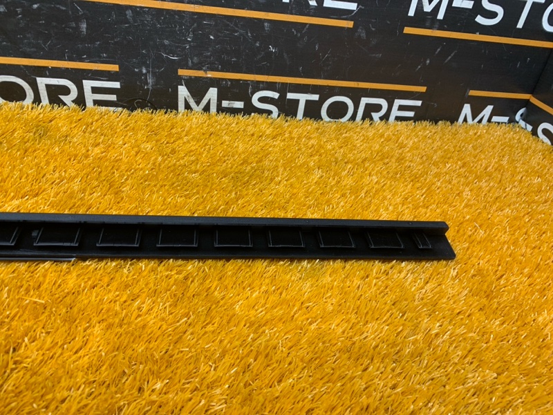 молдинг стекла, 600 рублей, Красноярск