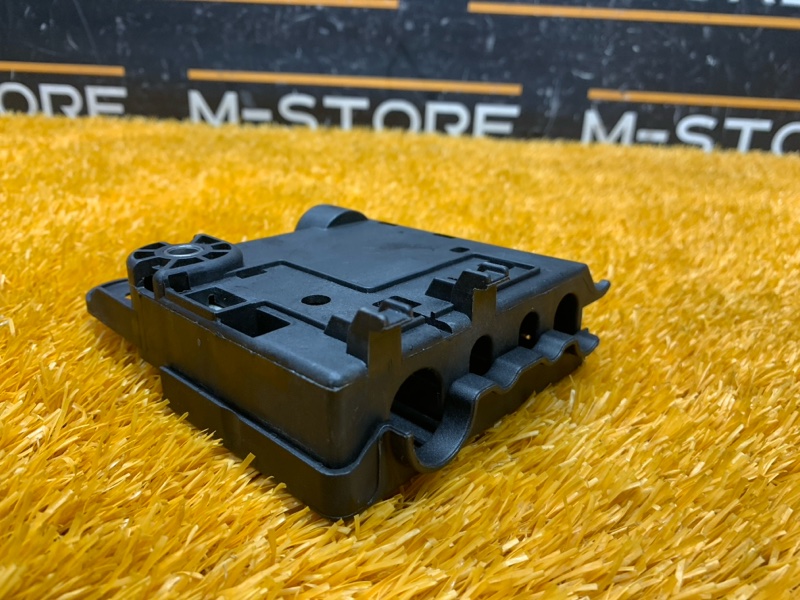 Клемма аккумулятора плюс, 500 рублей, Красноярск