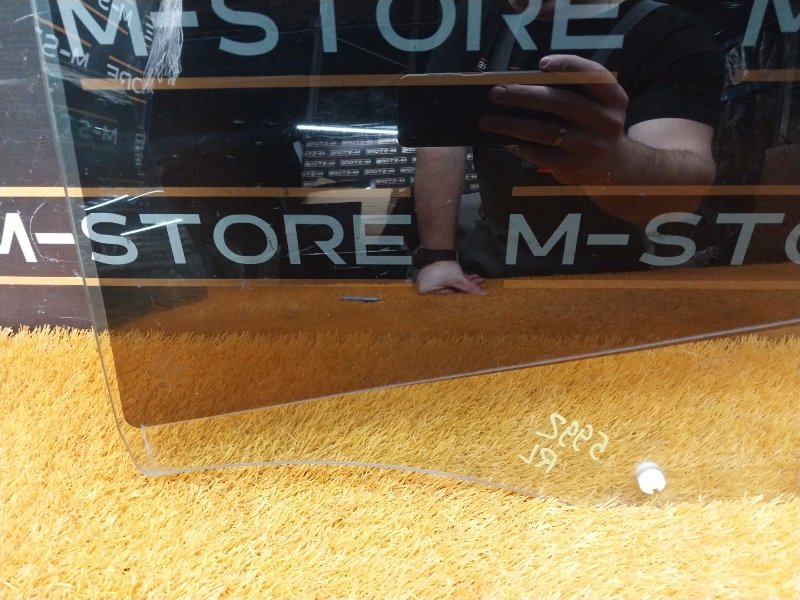 Стекло боковое, 1290 рублей, Красноярск