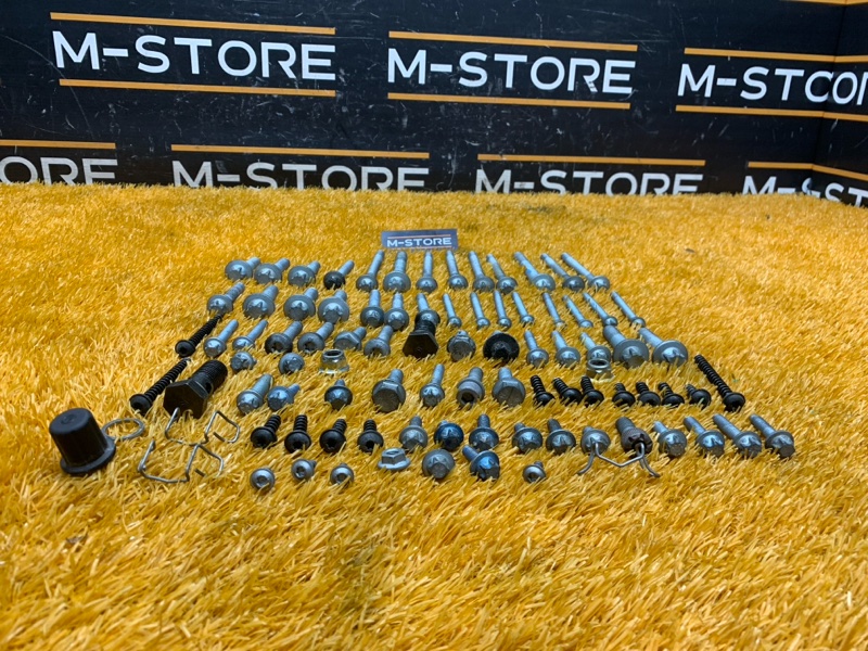 Болты и гайки ДВС, 810 рублей, Красноярск