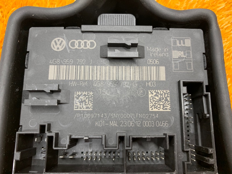 Блок управления дверью, 1000 рублей, Красноярск