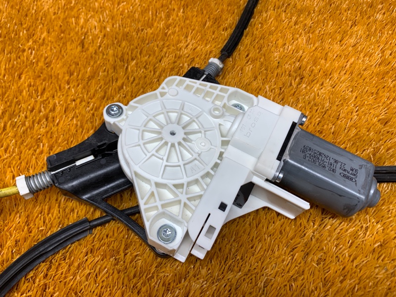 стеклоподъемник, 1390 рублей, Красноярск