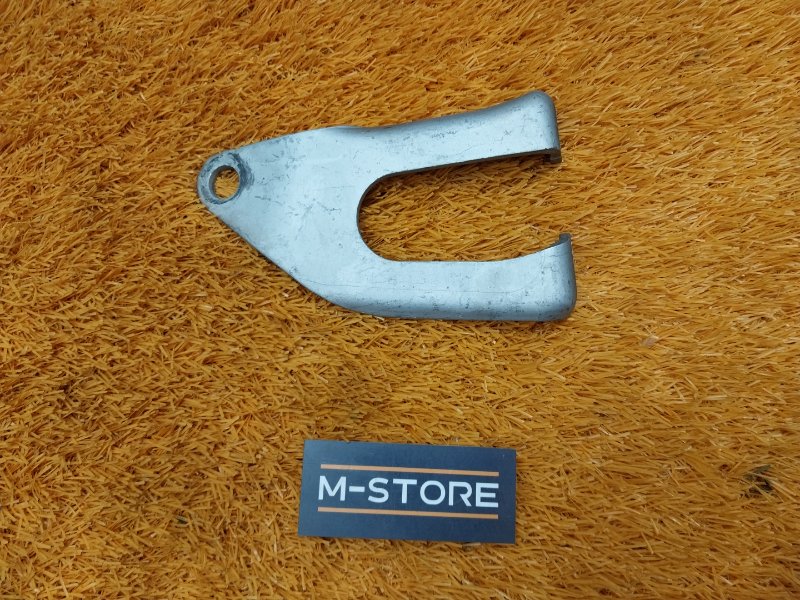 кронштейн, 300 рублей, Красноярск