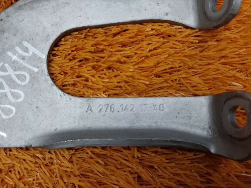 кронштейн, 300 рублей, Красноярск