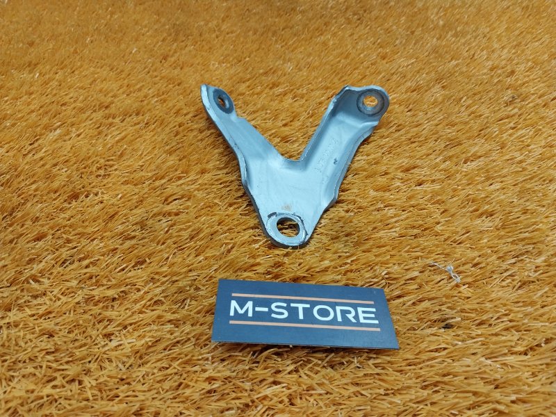 кронштейн, 300 рублей, Красноярск