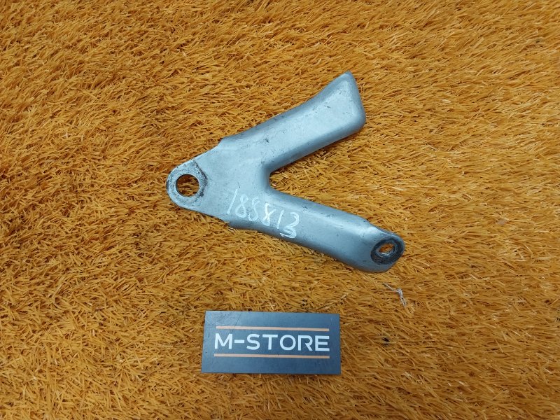 кронштейн, 300 рублей, Красноярск