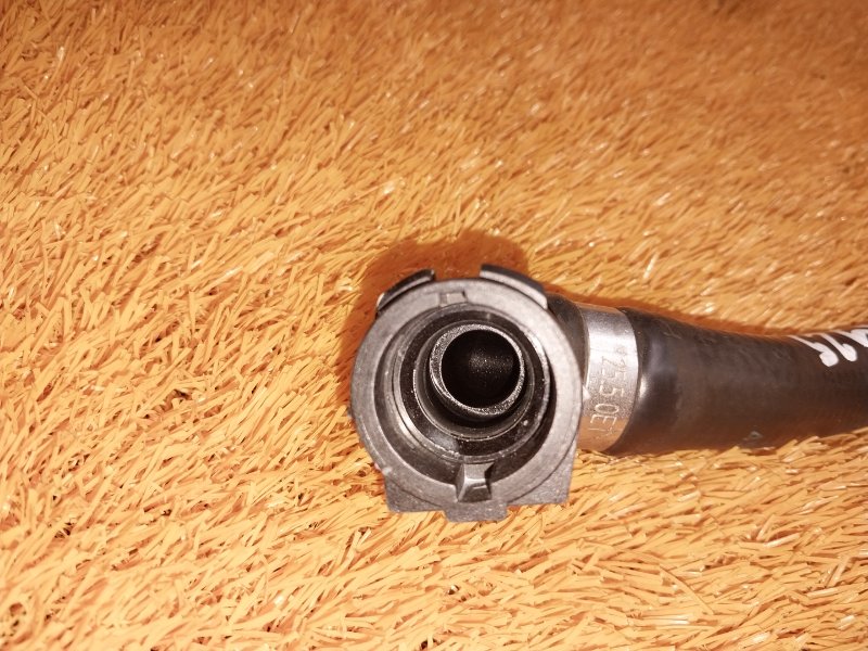 Патрубок системы охлаждения, 1040 рублей, Красноярск