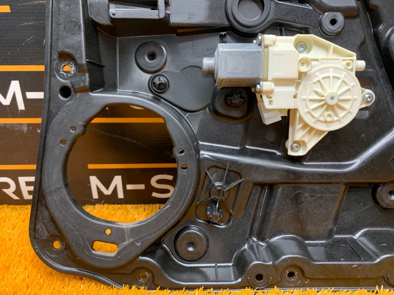 стеклоподъемник, 2310 рублей, Красноярск