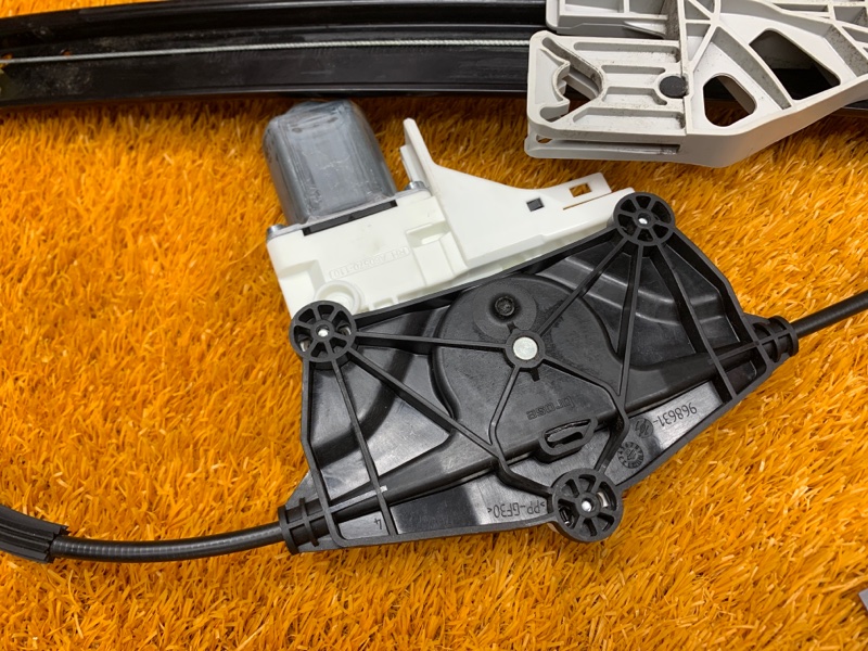 стеклоподъемник, 930 рублей, Красноярск