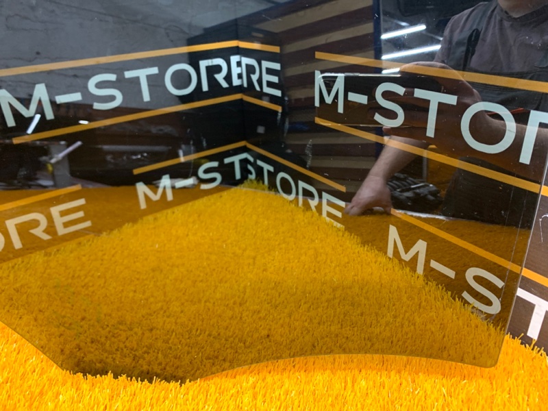 Стекло боковое, 1920 рублей, Красноярск