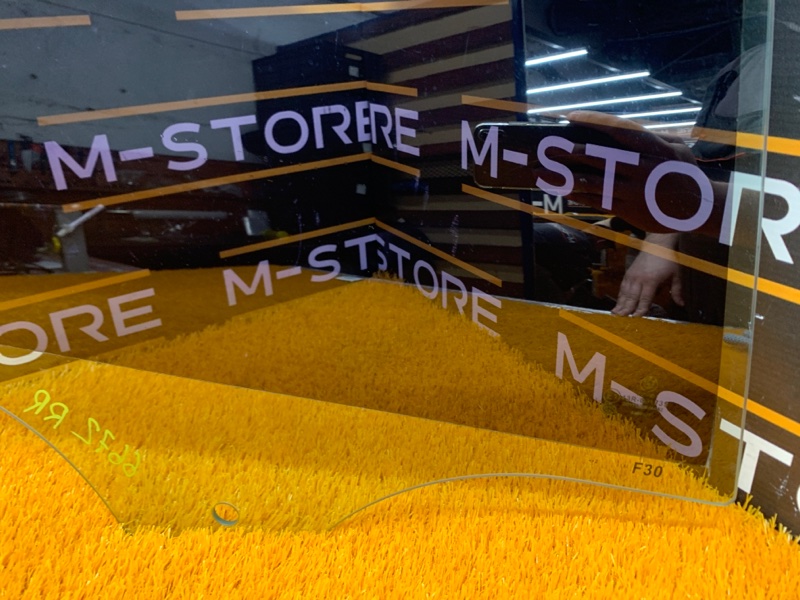 Стекло боковое, 980 рублей, Красноярск