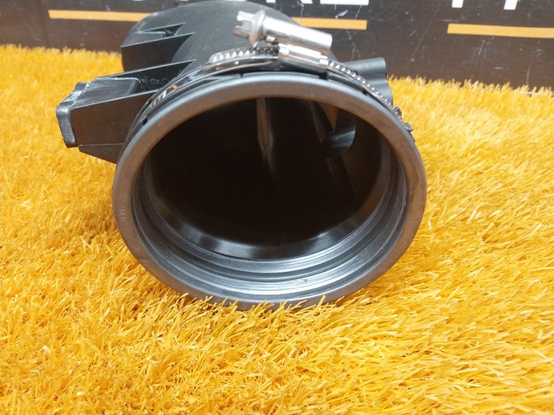 патрубок воздушного фильтра, 2000 рублей, Красноярск