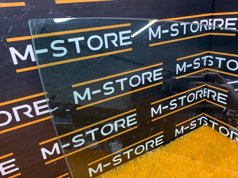 Стекло боковое, 350 рублей, Красноярск