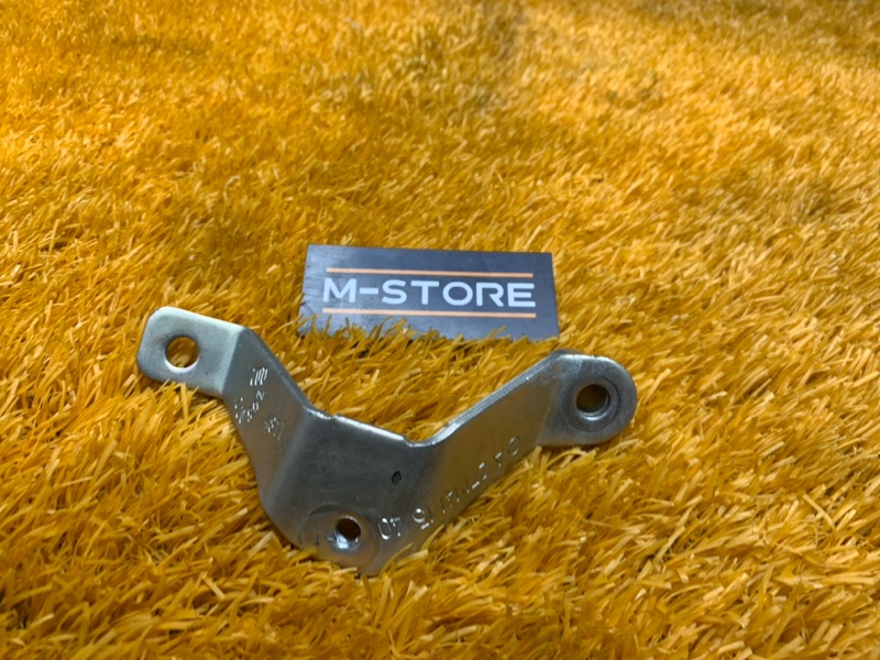 кронштейн, 300 рублей, Красноярск