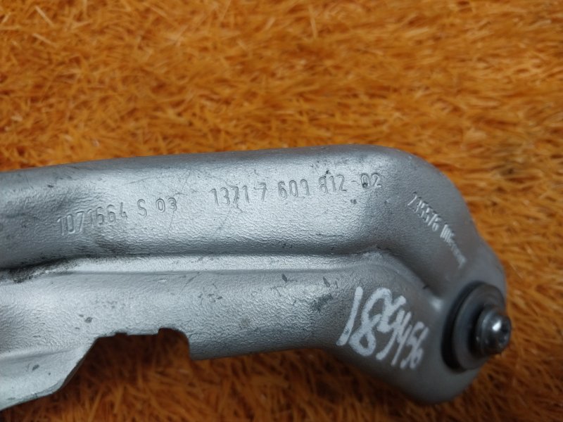 кронштейн, 300 рублей, Красноярск