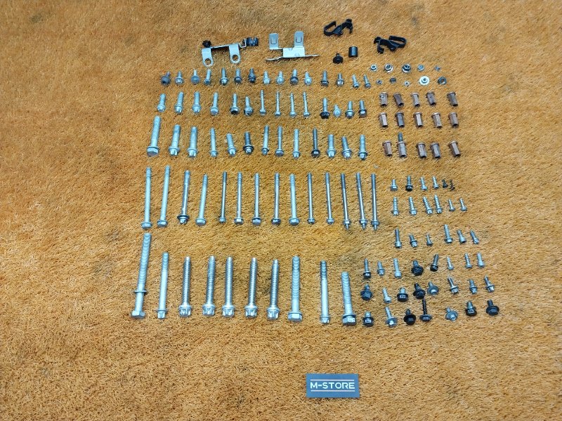 Болты и гайки ДВС, 930 рублей, Красноярск