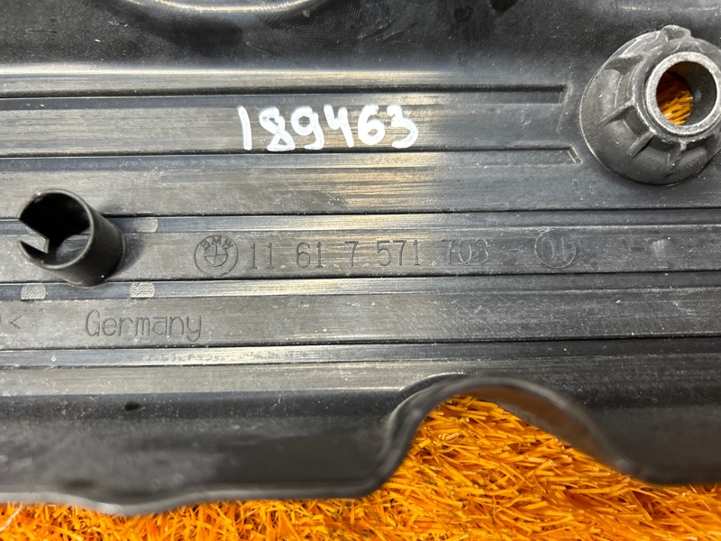 крышка двигателя, 500 рублей, Красноярск