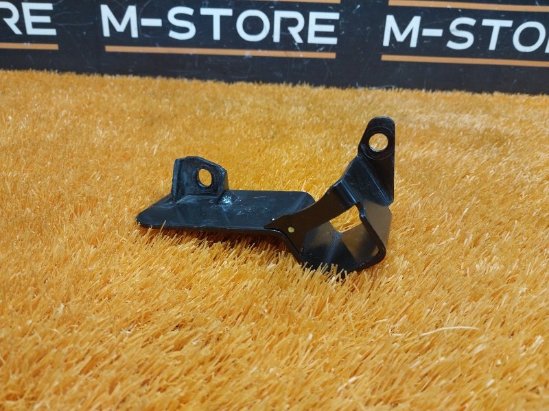 кронштейн, 300 рублей, Красноярск