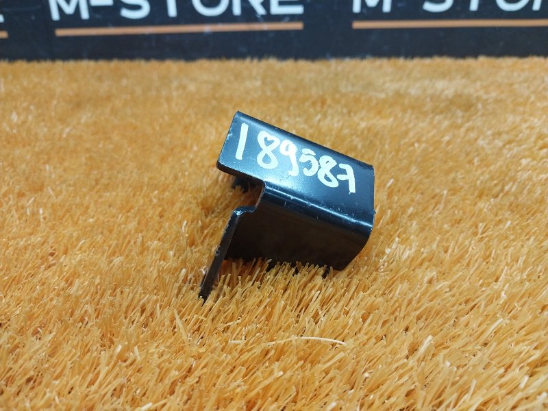 кронштейн, 300 рублей, Красноярск